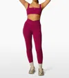 437 V Leggings In Raspberry