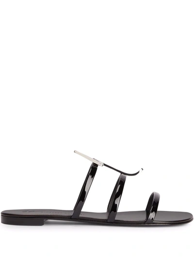 Giuseppe Zanotti Syrma G-strap Sandals In Black