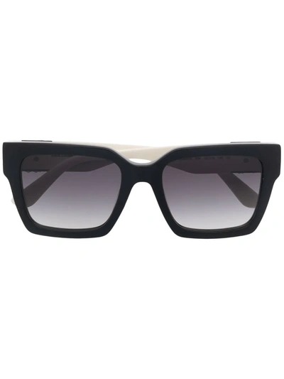 Karl Lagerfeld Square Frame Sunglasses In Schwarz