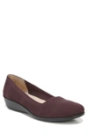 Lifestride Immy Wedge Loafer In Pinot Noir