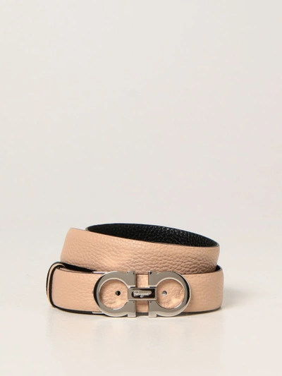 Ferragamo Gancini Reversible Leather Belt In Beige