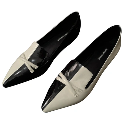Pre-owned Emporio Armani Patent Leather Ballet Flats In White,black