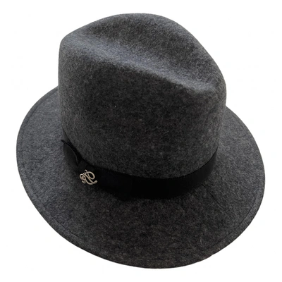 Pre-owned Dsquared2 Wool Hat In Grey