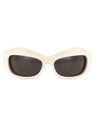 Bottega Veneta Bv1086s Sunglasses In 004 Ivory Ivory Grey