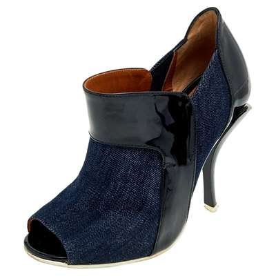 Pre-owned Fendi Blue/black Denim And Patent Leather Peep Toe Booties Size 36