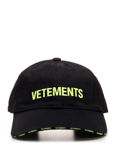Vetements Embroidered-logo Baseball Cap In Black