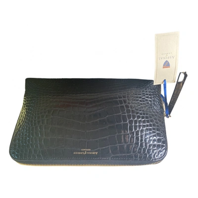 Pre-owned Aspinal Of London Patent Leather Clutch Bag In Black