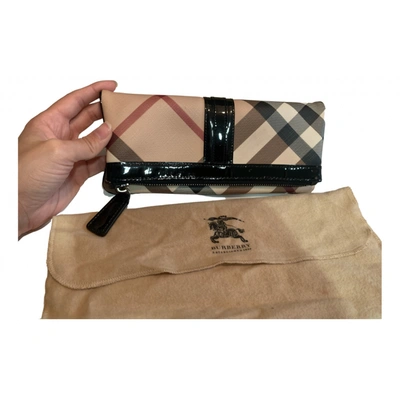 Pre-owned Burberry Patent Leather Clutch Bag In Brown