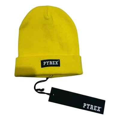 Pre-owned Pyrex Beanie In Yellow