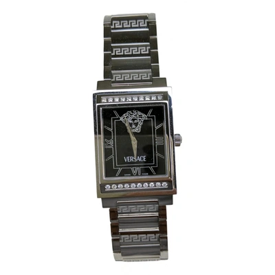 Pre-owned Versace Watch In Silver