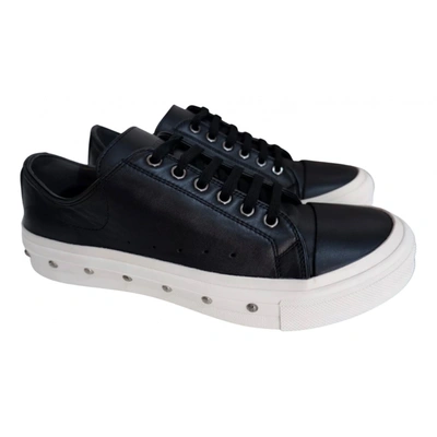 Pre-owned Alexander Mcqueen Leather Low Trainers In Black