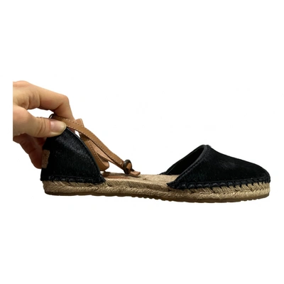 Pre-owned Ugg Pony-style Calfskin Espadrilles In Black