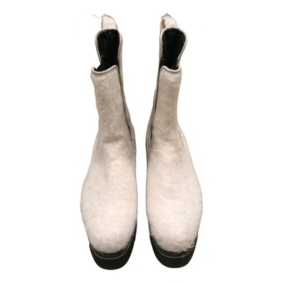 Pre-owned Dondup Faux Fur Ankle Boots In White