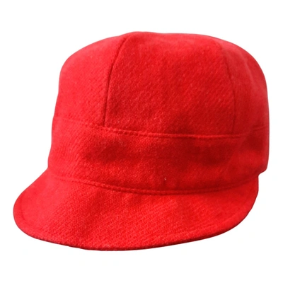 Pre-owned Burberry Wool Beanie In Red