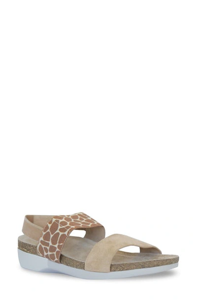 Munro Pisces Sandal In Sand Giraffe Suede