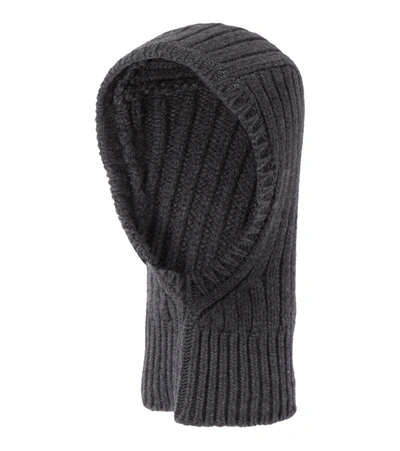 The Row Everest Ribbed Cashmere Snood In Grey