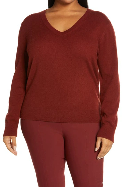 Vince Weekend V Neck Cashmere Sweater In Currant