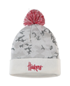 ADIDAS ORIGINALS MEN'S WHITE AND SCARLET NEBRASKA HUSKERS CUFFED KNIT HAT WITH POM