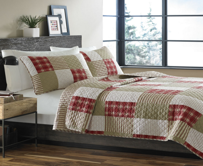 Eddie Bauer Closeout!  Camano Island Plaid Red Reversible 3-piece Full/queen Quilt Set In Multi Red
