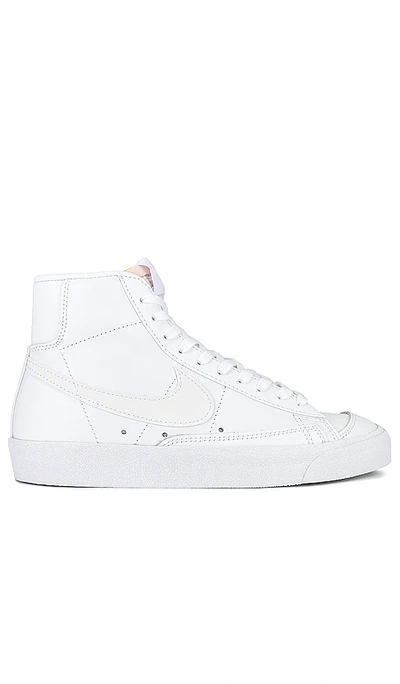 Nike Blazer Mid '77 Vintage Sneaker In White & Black