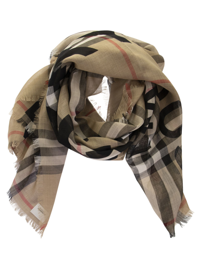 Burberry Large Wool And Silk Scarf With Tartan Pattern And Horseferry Print In Archive Beige