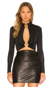 Superdown Sarah Cut Out Top In Black