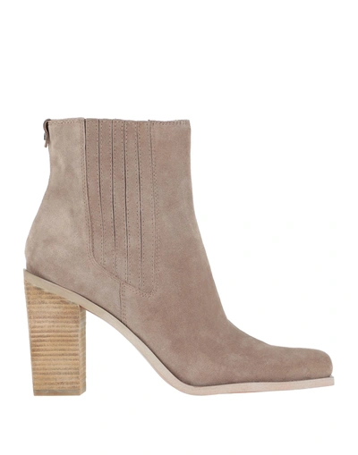 Sam Edelman Ankle Boots In Beige