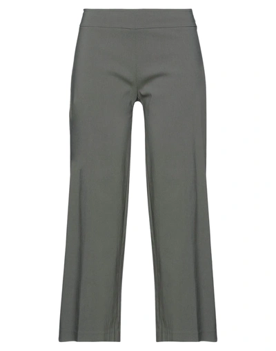 Avenue Montaigne Cropped Pants In Green