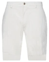Michael Coal Shorts & Bermuda Shorts In Ivory