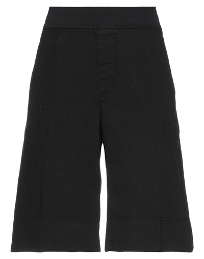 European Culture Shorts & Bermuda Shorts In Black