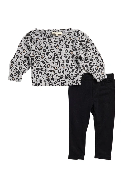 Jessica Simpson Leopard Print Hacci Top & French Terry Jeggings Set In Leopard