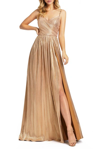 Mac Duggal Metallic Sleeveless A-line Gown In Gold