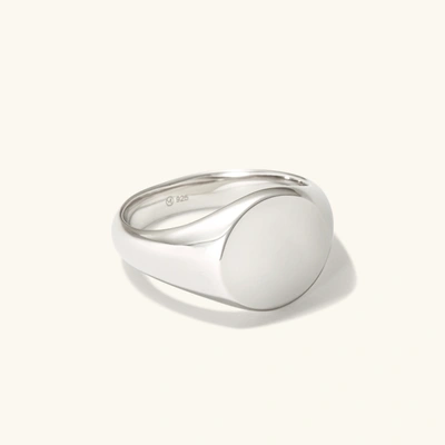 Mejuri Bold Round Signet Ring Silver In White