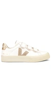 Veja Recife Chromefree Leather In White Platine In White