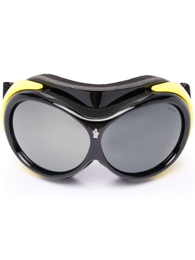 Moncler Vaporice Oversized Sunglasses In 黑色