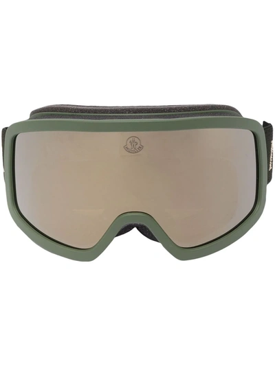 Moncler Terrabeam Smoke-mirror Sunglasses In 绿色