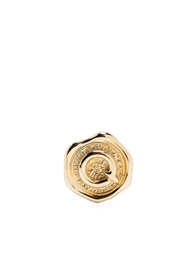 Maria Black Letter Q Coin In Gold