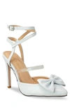 Chase & Chloe Halston Pointed Toe Ankle Strap Pump In White Pu