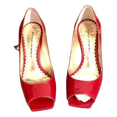 Pre-owned Greymer Leather Heels In Red