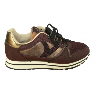 Pre-owned Victoria Leather Trainers In Burgundy