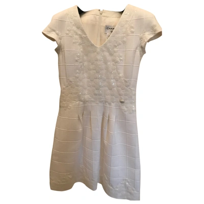 Pre-owned Chanel Dress In White