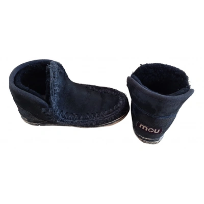 Pre-owned Mou Leather Snow Boots In Black