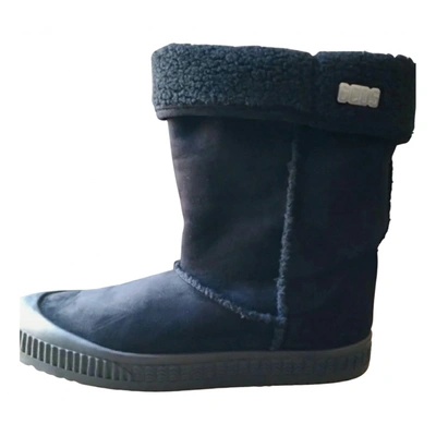 Pre-owned Gcds Faux Fur Boots In Blue