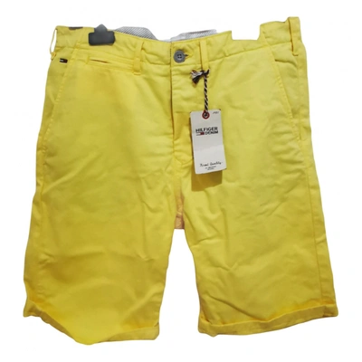 Pre-owned Tommy Hilfiger Bermuda In Yellow