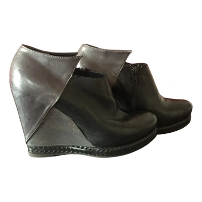 Pre-owned Ixos Leather Ankle Boots In Black