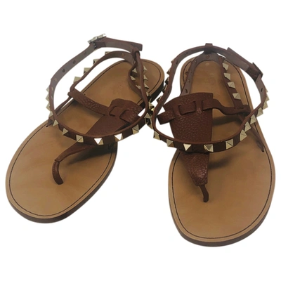 Pre-owned Valentino Garavani Tango Leather Sandal In Brown
