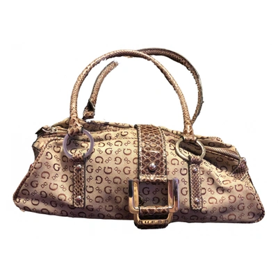 Pre-owned Guess Cloth Clutch Bag In Brown