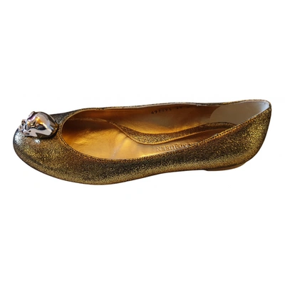 Pre-owned Alexander Mcqueen Leather Ballet Flats In Gold