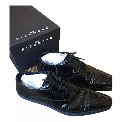 Pre-owned John Richmond Patent Leather Lace Ups In Black