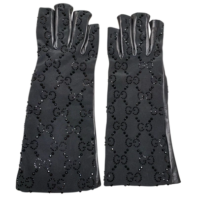 Pre-owned Gucci Leather Mittens In Black